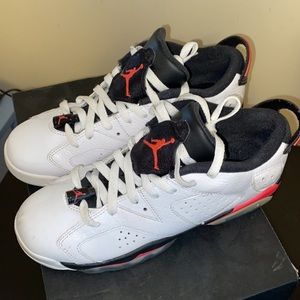 Gradeschool Jordan Retro 6 Low